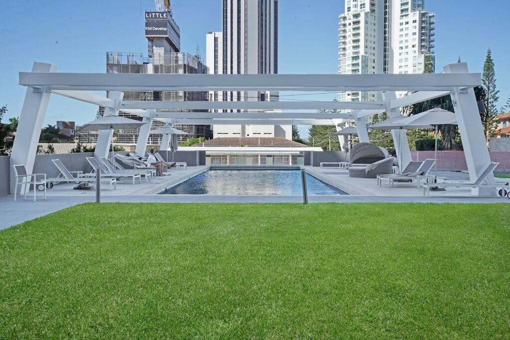 Broadbeach Apartment Level 10 With Beach Views Gold Coast Dış mekan fotoğraf