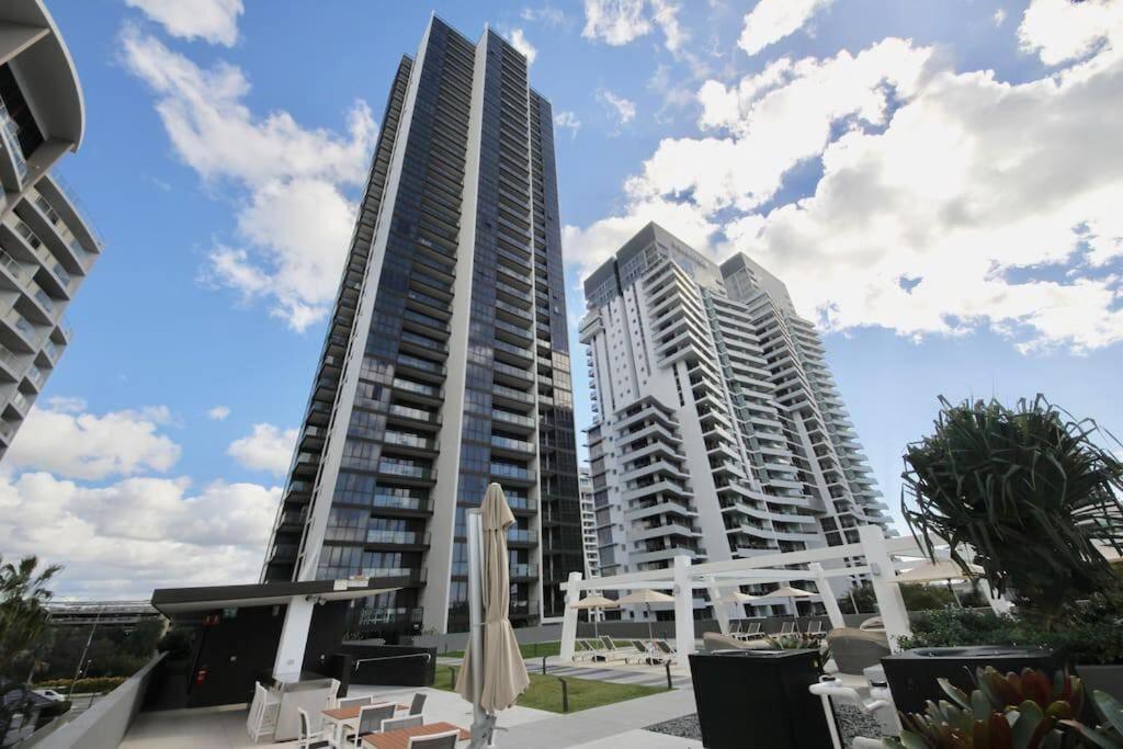 Broadbeach Apartment Level 10 With Beach Views Gold Coast Dış mekan fotoğraf