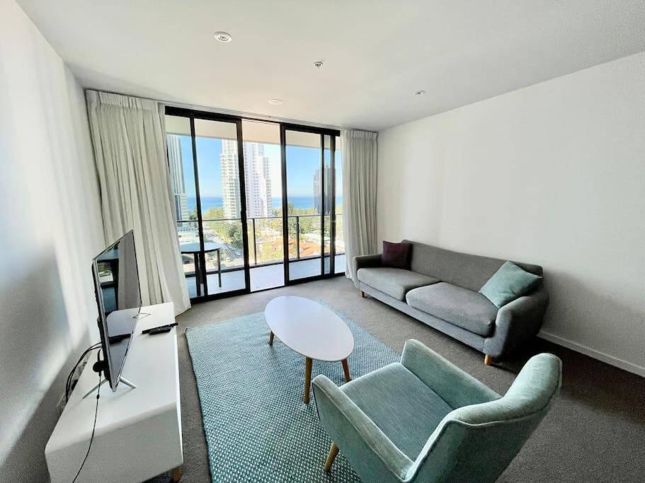 Broadbeach Apartment Level 10 With Beach Views Gold Coast Dış mekan fotoğraf