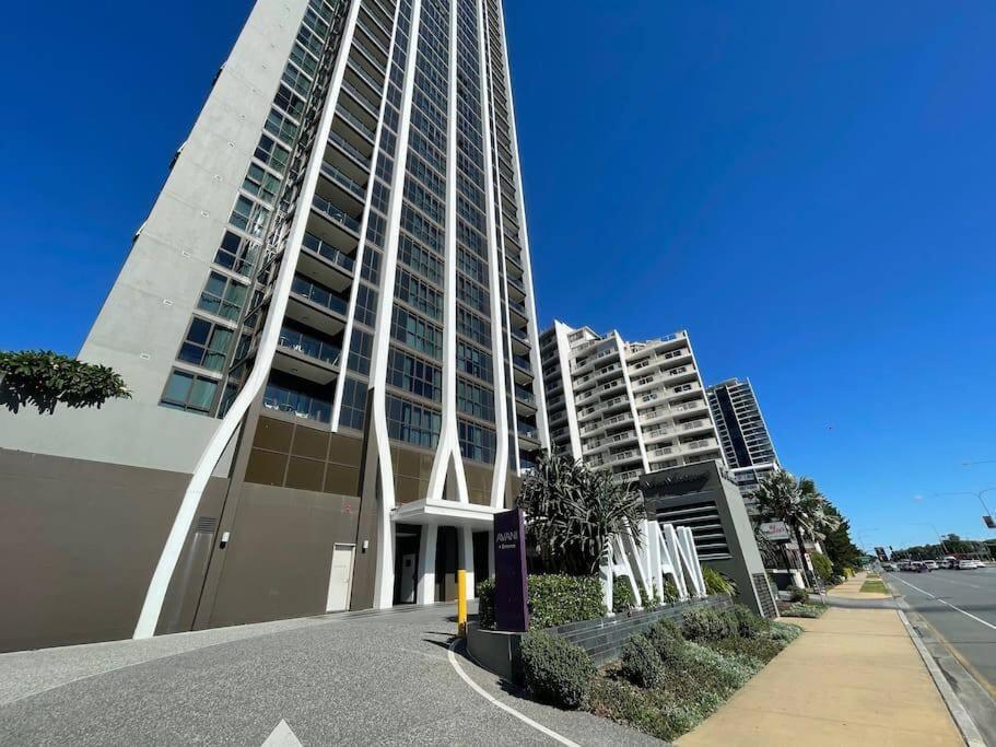 Broadbeach Apartment Level 10 With Beach Views Gold Coast Dış mekan fotoğraf