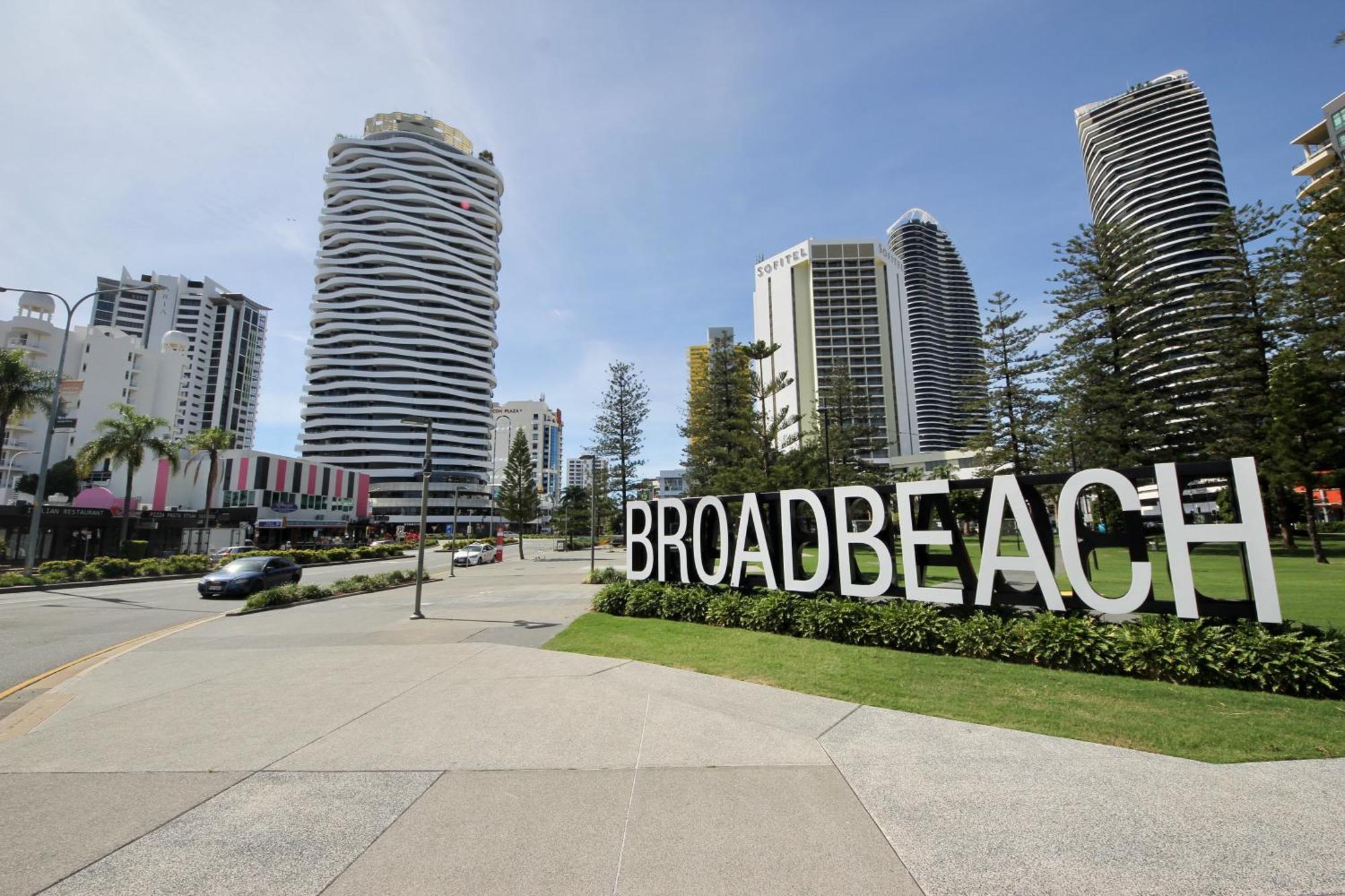 Broadbeach Apartment Level 10 With Beach Views Gold Coast Dış mekan fotoğraf